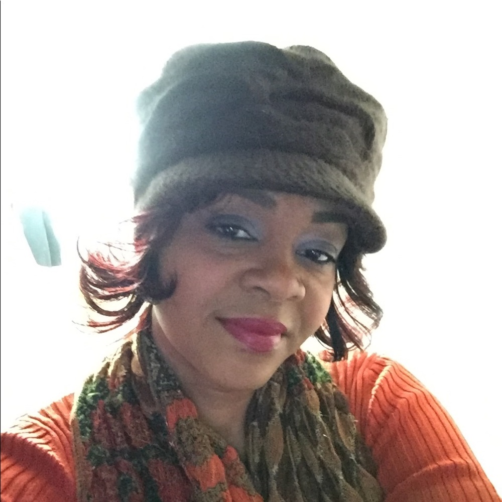 Meet your Posher, Christina